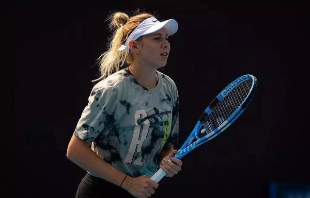 而教练与球 而教练与球