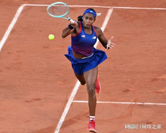 这与她在青 这与她在青